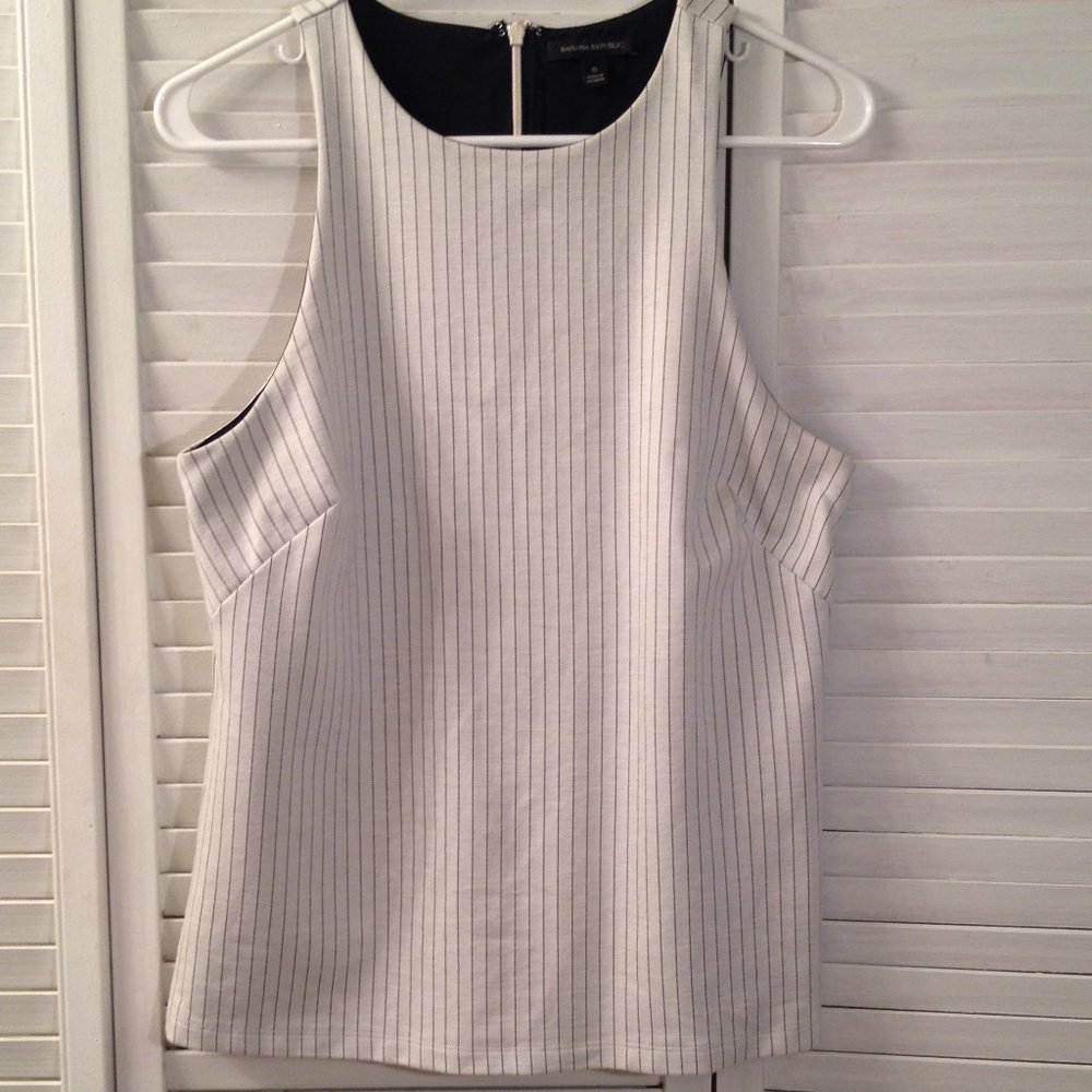 Banana Republic 8 Lined White Stripe Tank Top